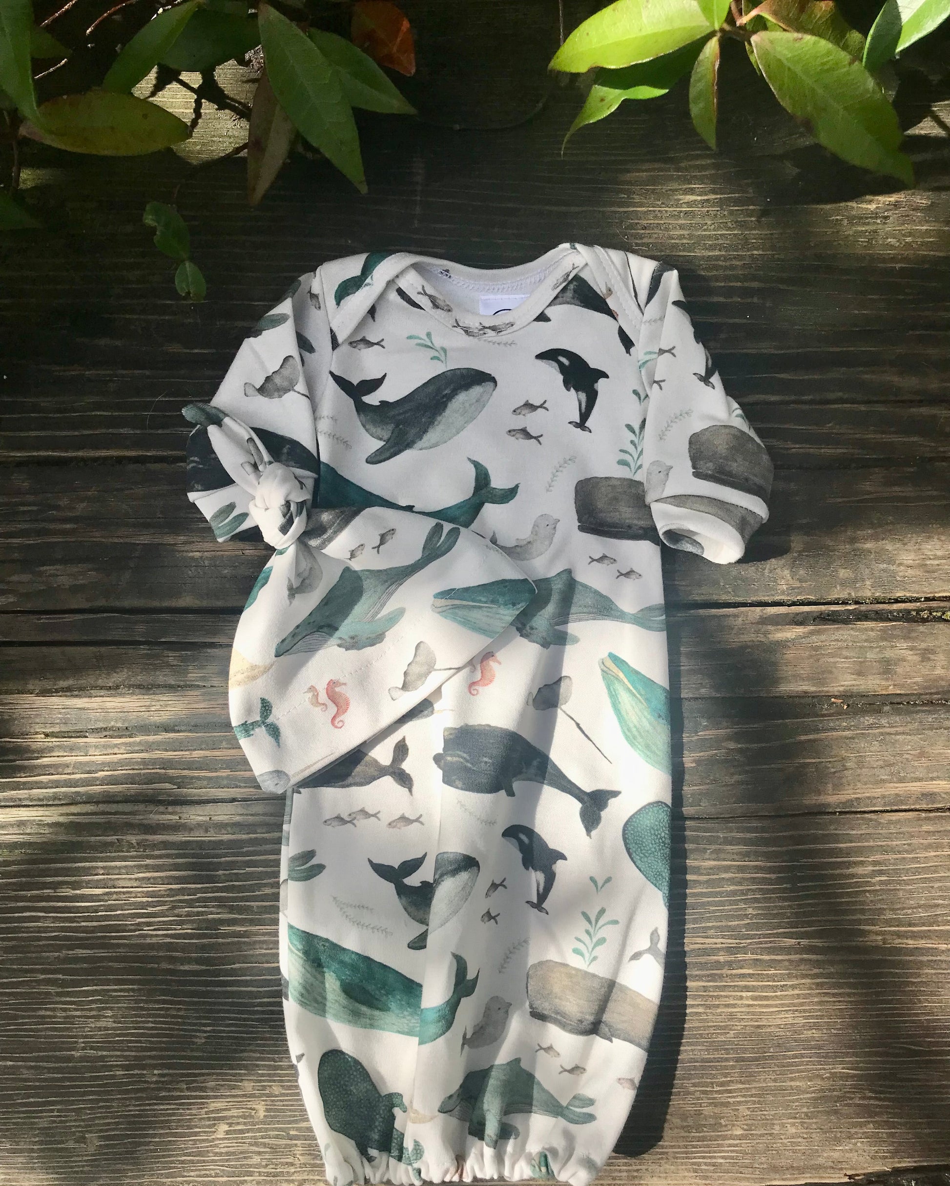 Whales baby gown and hat set from baby neah