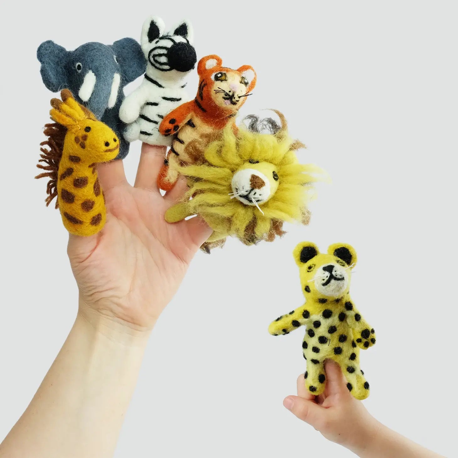 Jungle felt finger puppets