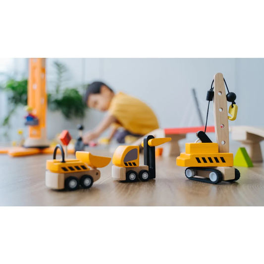 CONSTRUCTION VEHICLES by Plan toys